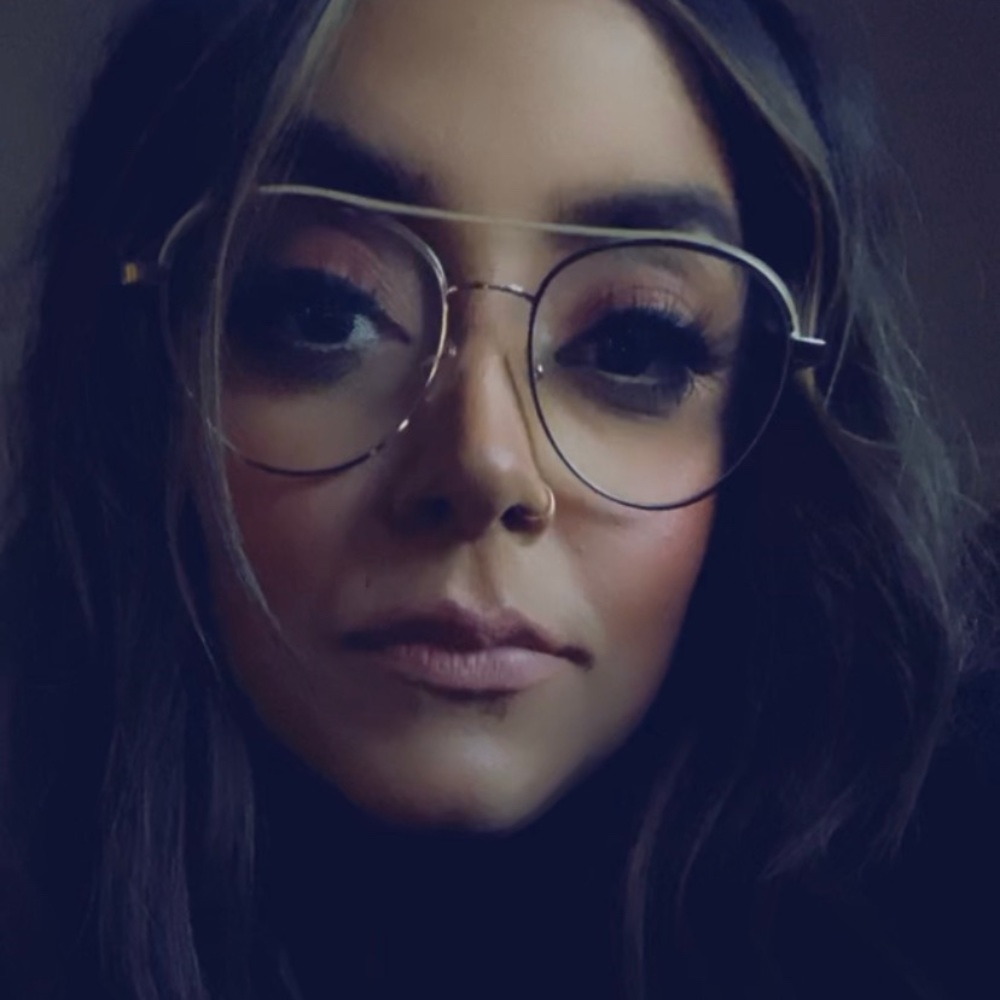 Meet your Posher, Brianne